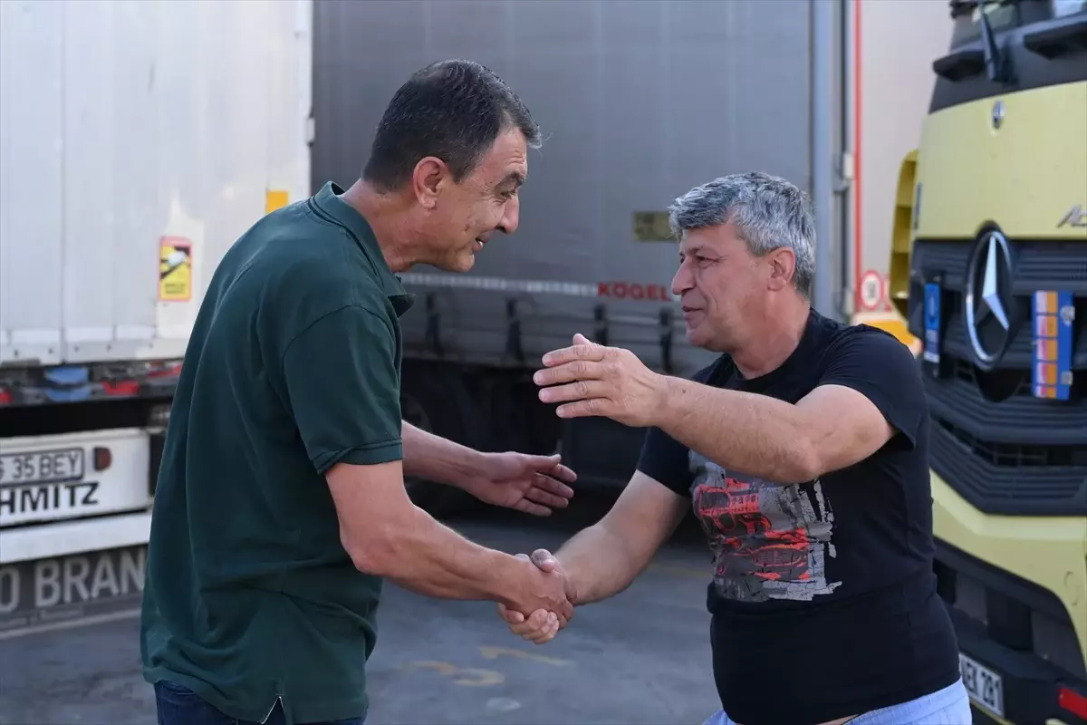 Tır Şoförleri Bayramı Yolda Geçirdi