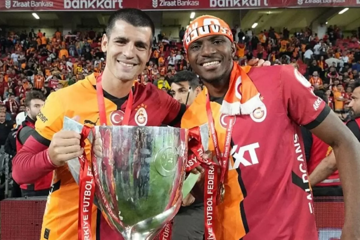 Nedeni de belli! Galatasaray'ın yıldız golcüsünden ayrılık kararı