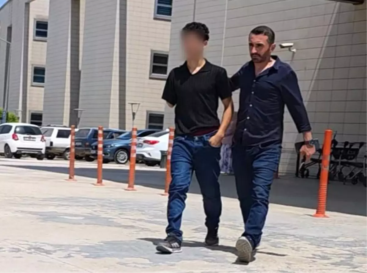 14 Yaşındaki Çocuk Sürücü Kaza Yaptı, 1 Ölü