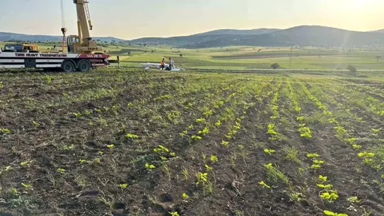 Bilecik'te Eğitim Uçağı Ters Döndü