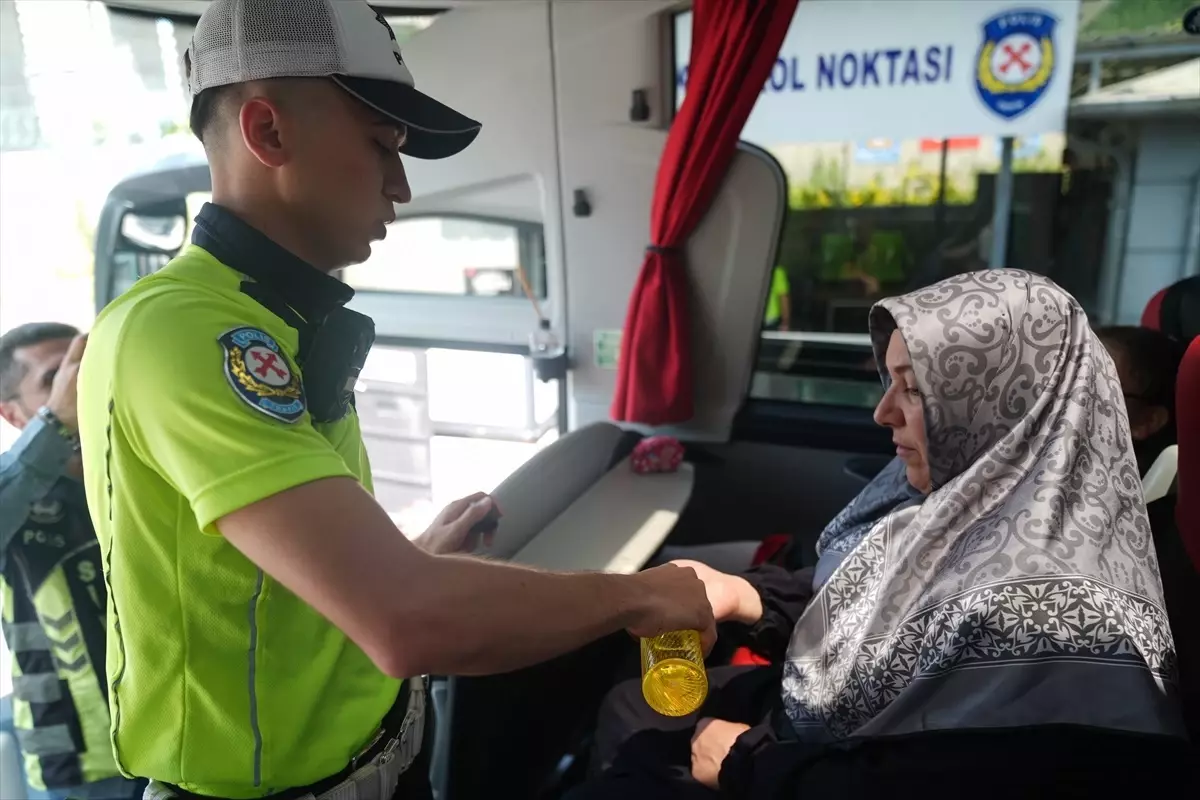 Bayramda Otobüs Denetimleri Sürüyor