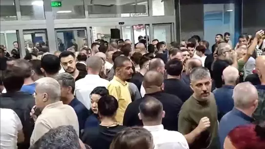 Manisa Büyükşehir Belediye Başkanı Ferdi Zeyrek Elektrik Çarpması Sonucu Hastaneye Kaldırıldı