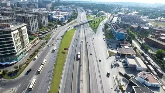 İstanbul'da Bayramda Boş Yollar