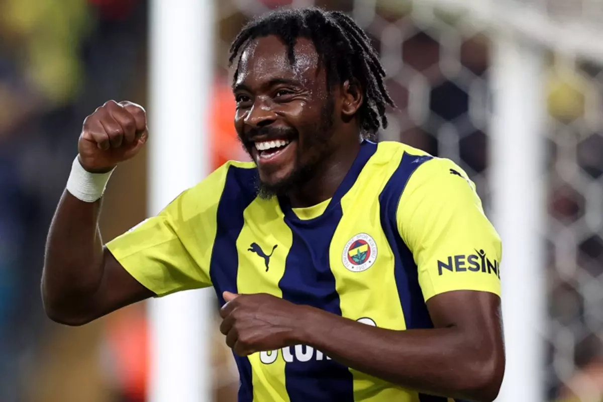 Yılın transfer bombası! Fenerbahçe'nin yıldızı ezeli rakibe gidiyor