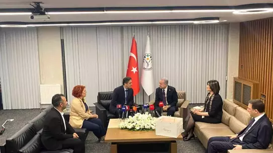 MHP ve DEM Parti Bayramda Bir Araya Geldi