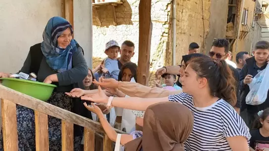 700 Yıllık 'Adak Toplama' Geleneği