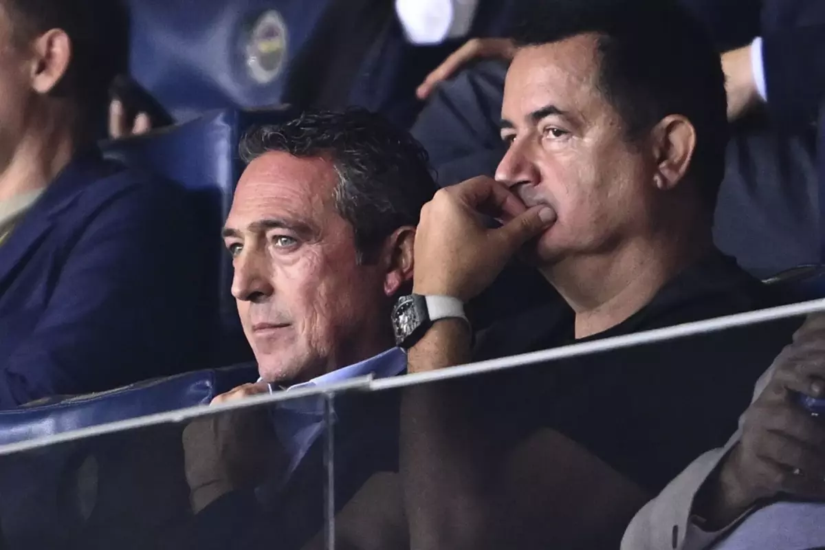 Kesenin ağzı açıldı! Fenerbahçe'den dünyaca ünlü futbolcuya büyük teklif