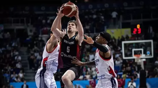 Van Beck İspanya'ya Gidiyor