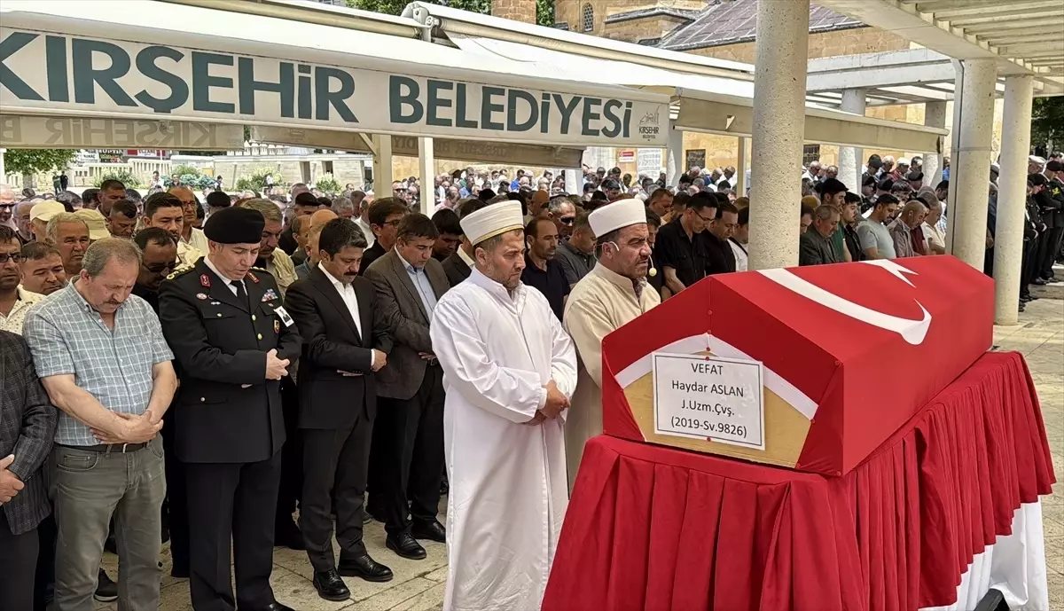 Jandarma Aslan, Kırşehir'de Toprağa Verildi