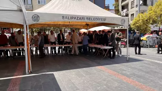 Salıpazarı'nda Kurban Bayramı Kutlandı