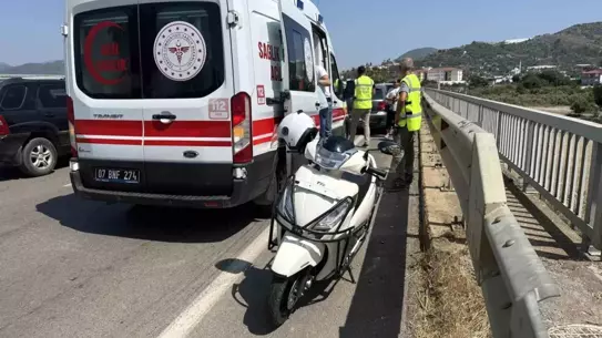 Antalya'da Otomobil-Motosiklet Kazası
