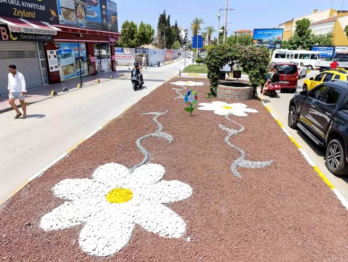 Aydın Büyükşehir Belediyesi Kuşadası'nda Yeşil Alan Projeleriyle Dönüşüm Sağlıyor