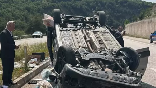 Tokat'ta Hafif Ticari Araç Devrildi