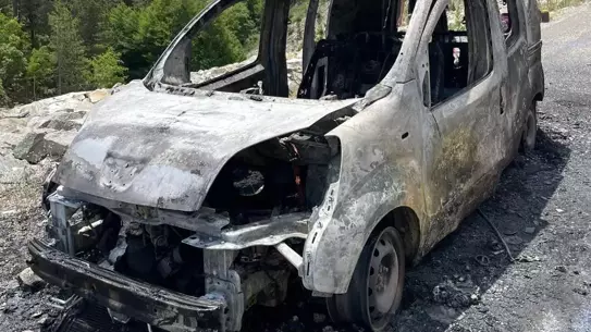 Kütahya'da Seyir Halindeki Araçta Yangın Çıktı