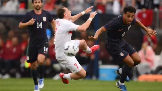 Türkiye, ABD'yi 2-1 Yendi