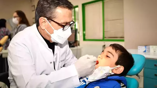Tepebaşı Belediyesi'nden 81 bin çocuğa ücretsiz diş sağlığı hizmeti