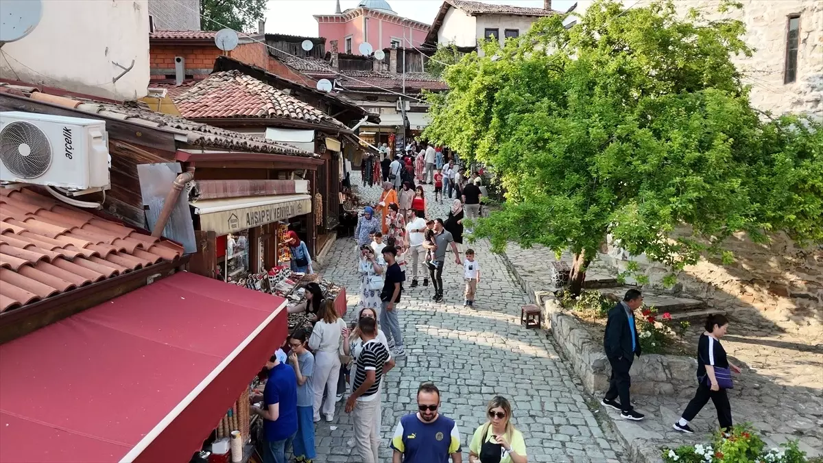 Kurban Bayramı'nda Taraklı ve Safranbolu'ya Yoğun İlgi