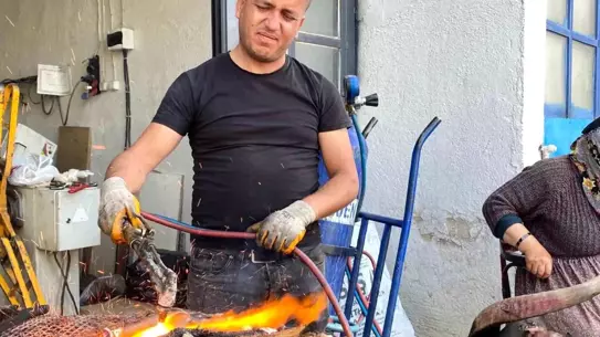 Kurban Bayramı'nda Kelle Ütme Geleneği