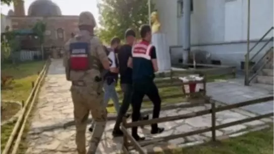 Geyikleri Vurmaya Çalışan Şüpheli Yakalandı