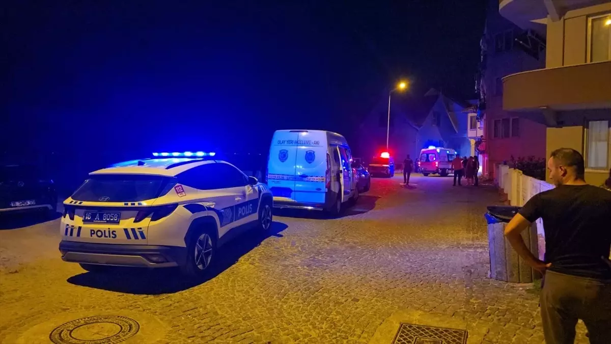 Mudanya'da Kavga: Bıçaklı Saldırıda Bir Kişi Öldü