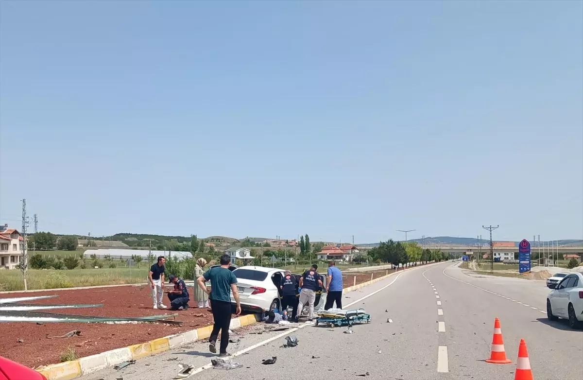 Sorgun'da Trafik Kazası: 1 Ölü, 6 Yaralı