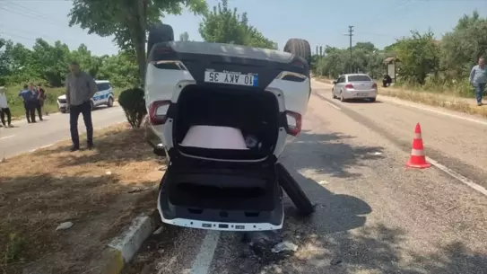 Erdek'te Zincirleme Kaza: 2 Yaralı