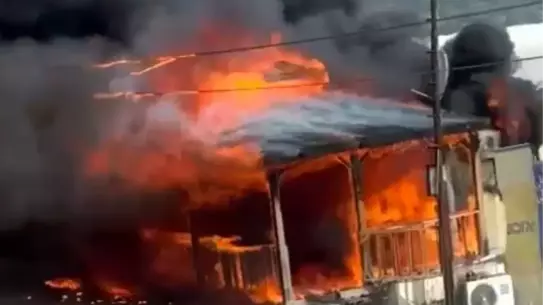 Mersin'de Üç Ayrı Yangın Paniği