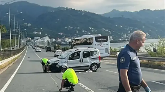 Çayeli'nde Trafik Kazası: 2 Ölü, 3 Yaralı
