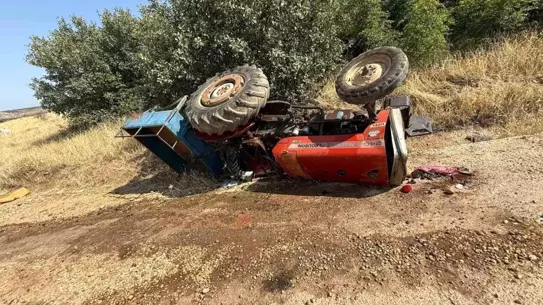 Halfeti'de Traktör Devrildi: 3 Yaralı