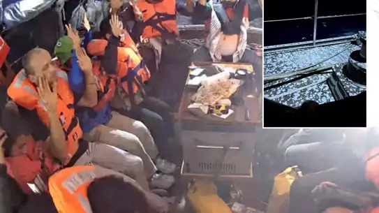 İsrail'in Madleen Gemisi'ne saldırdığı an