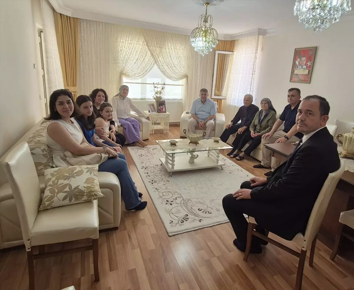 Edirne Emniyet Müdürü Karaburun, Şehit Ailelerini Ziyaret Etti