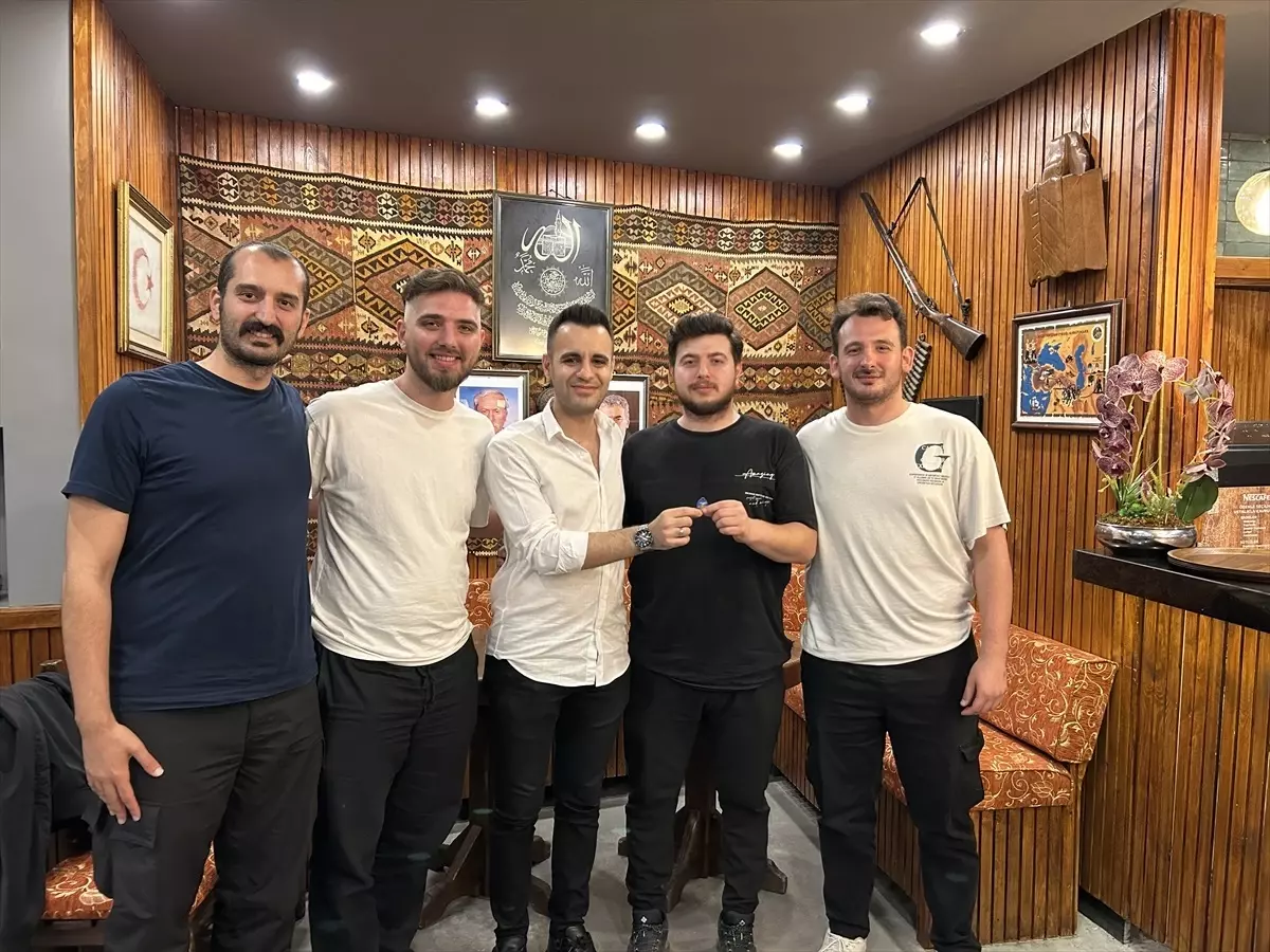 Kurtlar Vadisi Hayranları Bilgi Yarışmasında Rekabet Ediyor