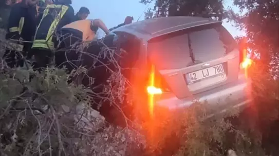 Beyşehir'de Trafik Kazası: 3 Yaralı
