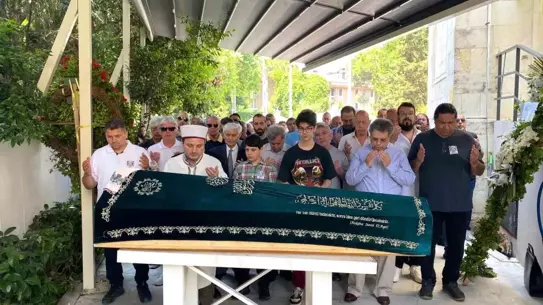Mona Roza'nın Yazarı Muazzez Akkaya Giray Vefat Etti