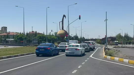 Kapadokya'da Dönüş Trafiği Yoğunlaştı