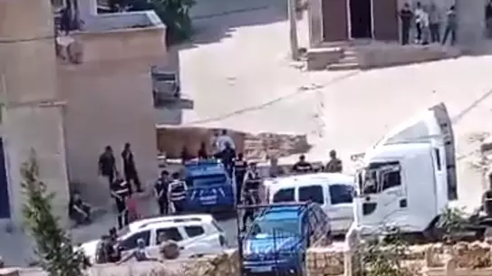 Mardin'de Akraba Aileler Arasında Silahlı Kavga: 1 Ölü, 14 Yaralı