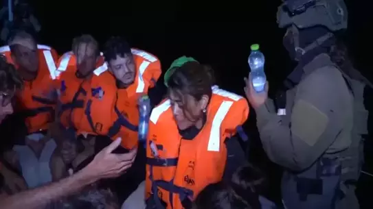 İsrail, Madleen gönüllülerini hapishanede ayrı hücrelerde tutacak: Dünya ile bağlantıları kesilecek