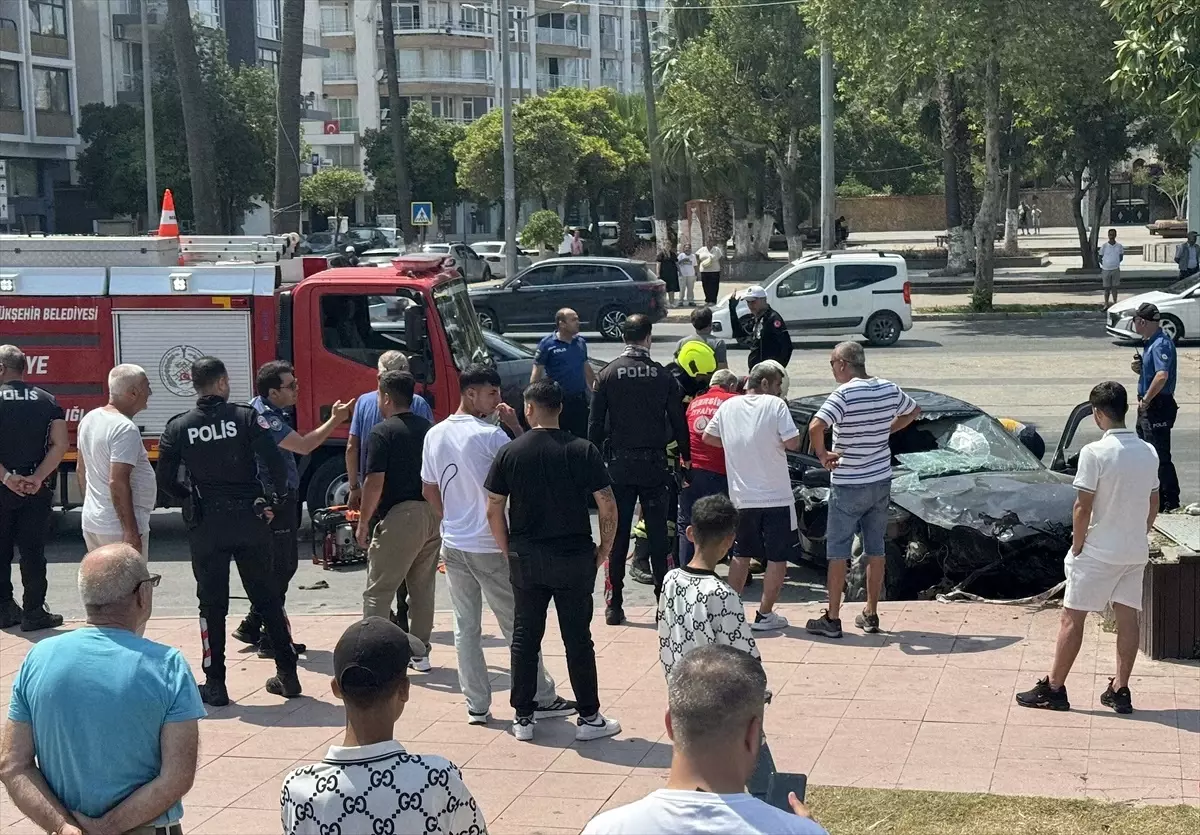 Mersin'de Trafik Kazası: 5 Yaralı