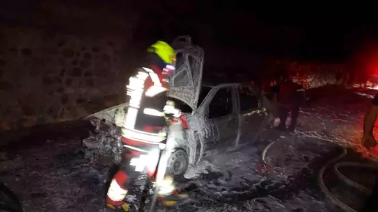 Edremit'te Araç Yangını